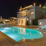 Kassiopi View Villas-Corfu-Villa Eleni,4 bedrooms,large private pool,prime location