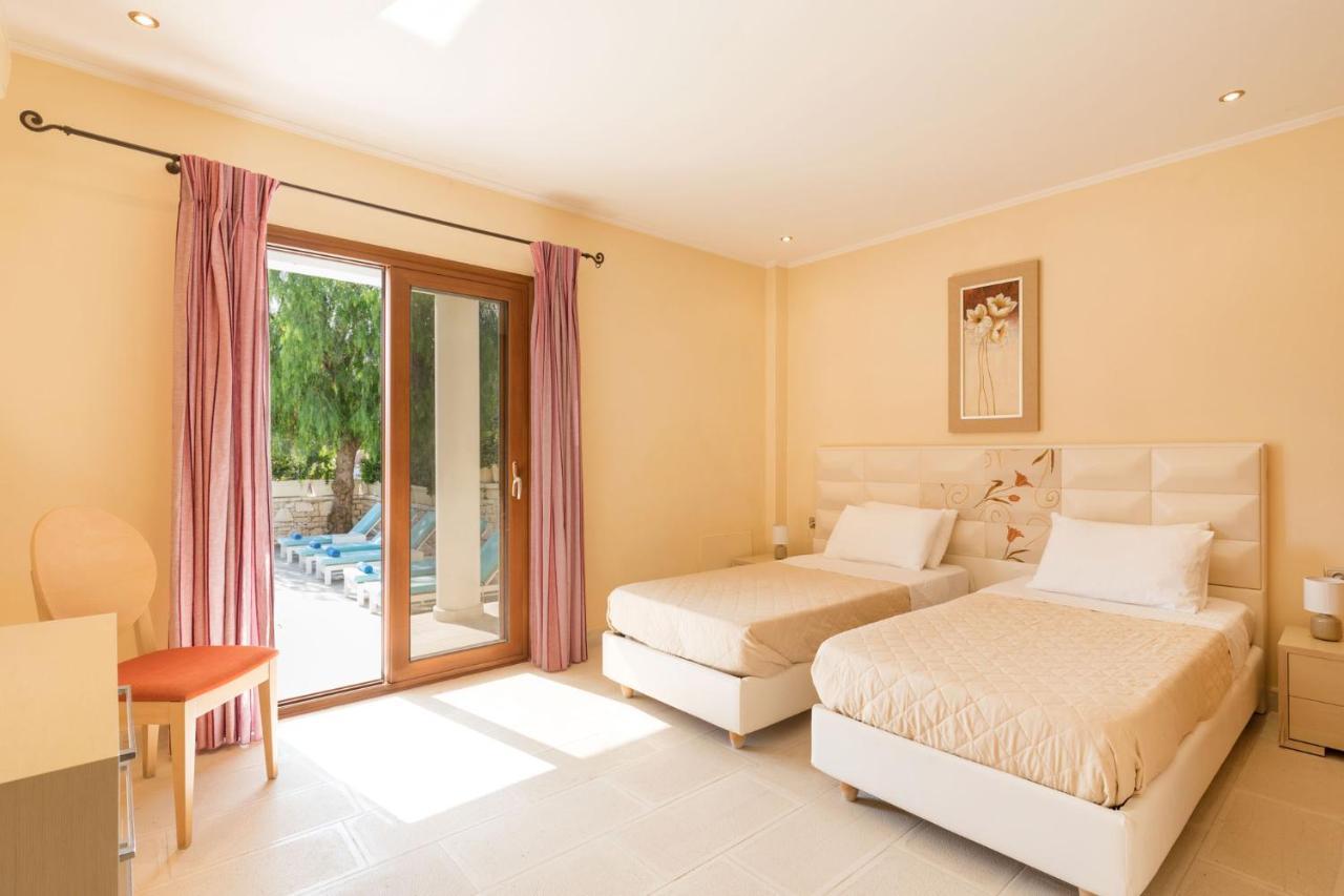 View Villas-corfu-villa Eleni,4 Bedrooms,large Private Pool,prime Location Villa *